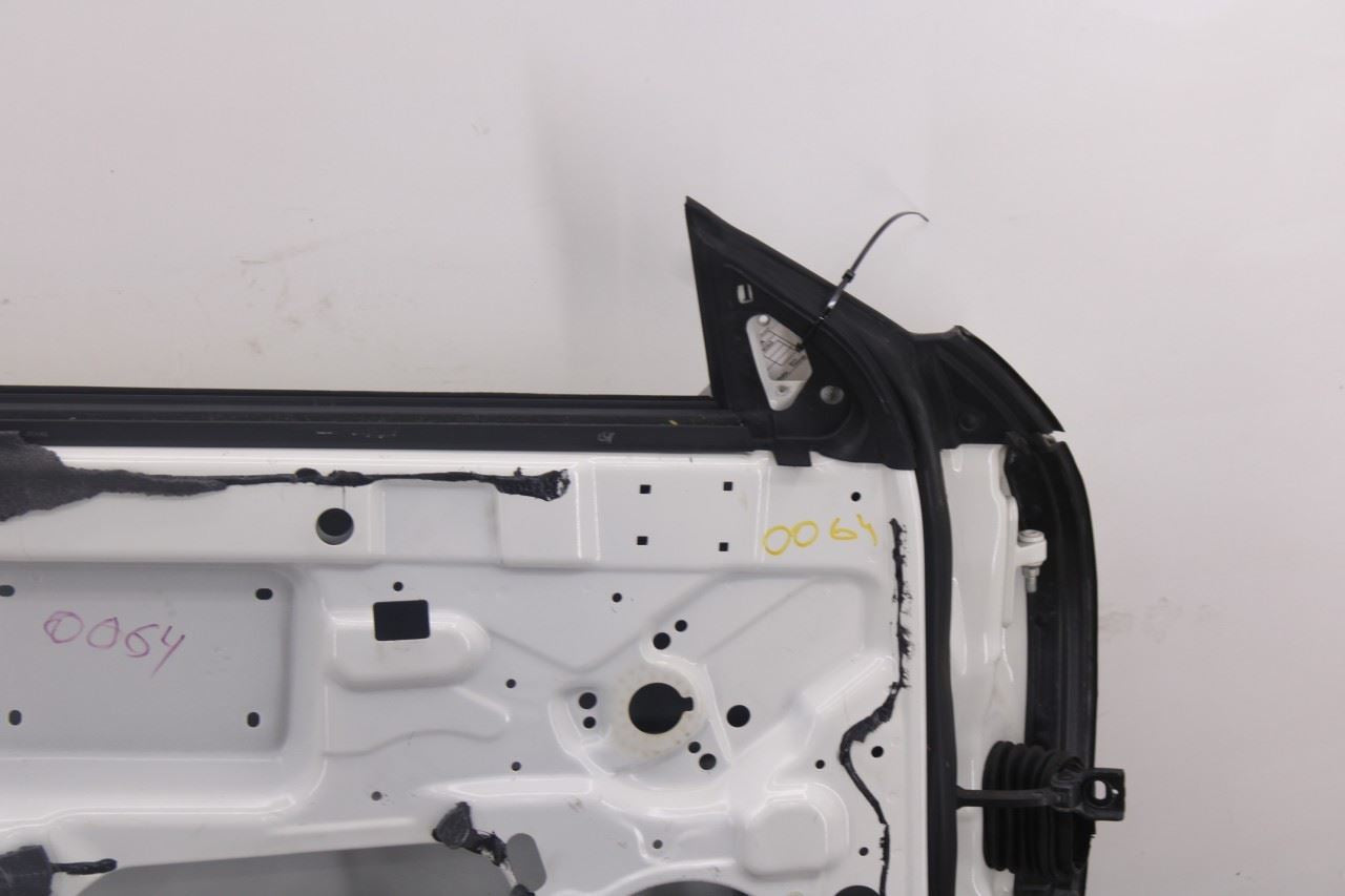 06-09 Mercedes-Benz CLK 350 Coupe Front Left Side Door Shell Panel 20972001052814