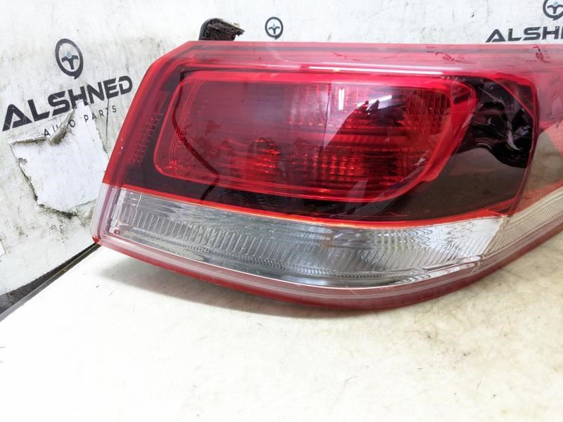 2016-2020 Kia Optima Rear Right Passenger Side Tail Light Lamp 92402-D5000 OEM - Alshned Auto Parts