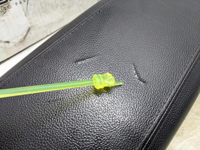 11-13 Kia Optima LX 2.4L FWD Center Console Armrest Lid 846604C000VA OEM *ReaD* - Alshned Auto Parts