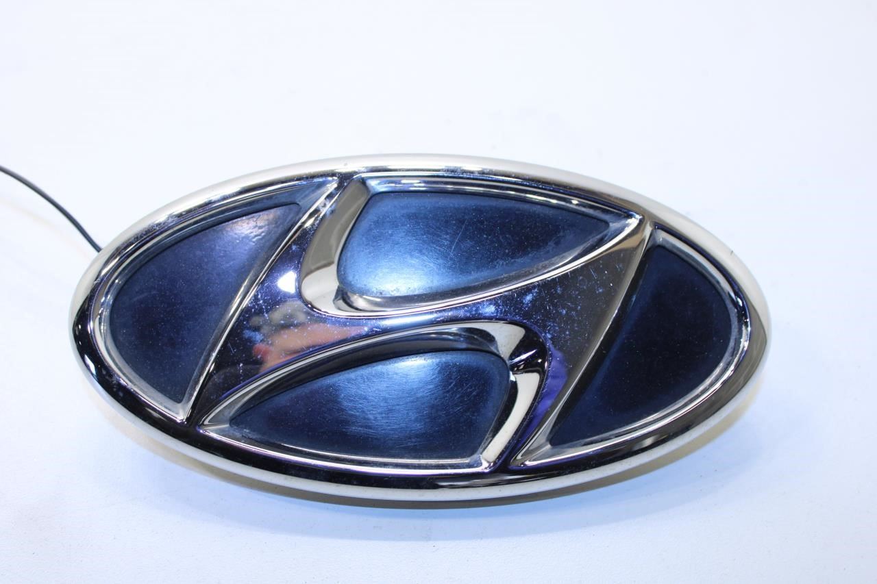 2020-22 Hyundai Sonata SE Rear Trunk Deck Lid Lock Opener Emblem 81260-L0000-S3B - Alshned Auto Parts