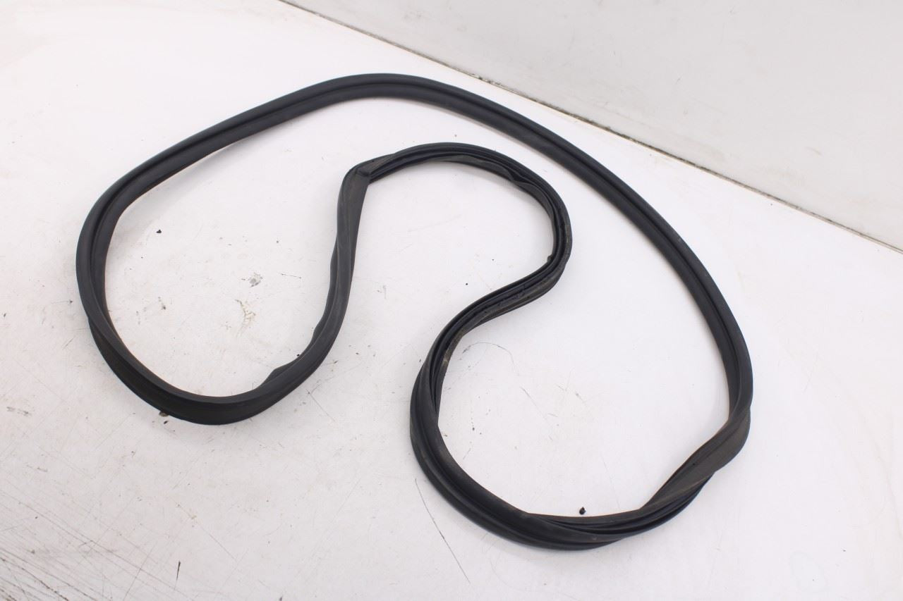 2011-2021 Jeep Grand Cherokee Laredo X 4x4 Liftgate Back Door Weatherstrip Seal7