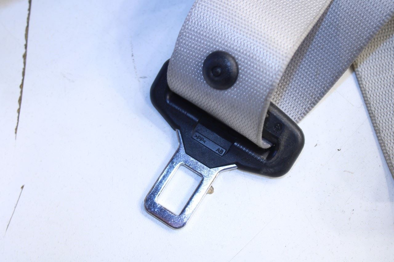 2012-2015 Mercedes-Benz ML350 3.5L RWD Rear Center 2nd Row Seat Belt Retractor - Alshned Auto Parts