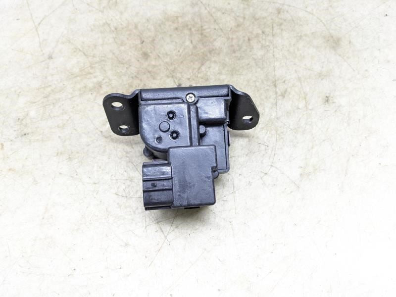 2014-2019 Kia Soul Rear Tailgate Lock Latch Actuator 812302W000 OEM - Alshned Auto Parts