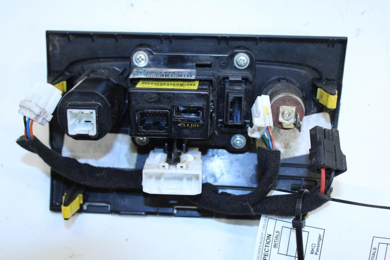 19-20 Hyundai Santa Fe Center Console Tray w/ USB Port and Outlet 84630-S2000-4X - Alshned Auto Parts