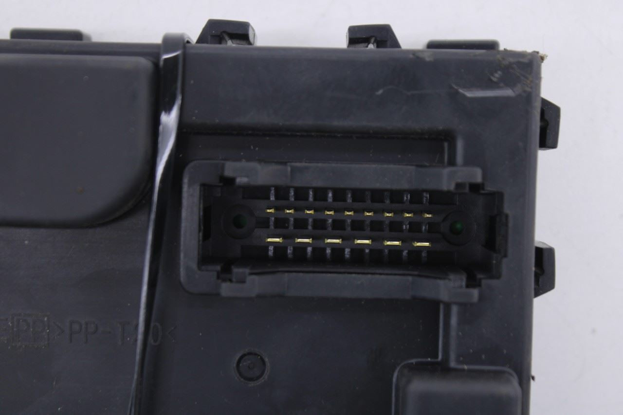 2015-2019 Nissan Sentra SV Body Computer Control Module BCM BCU 284B1-3SH2A OEM4