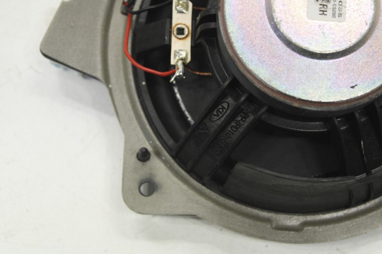 2016-2020 KIA Sorento LX Rear Left and Right Door Audio Speakers 96331-C5200 - Alshned Auto Parts