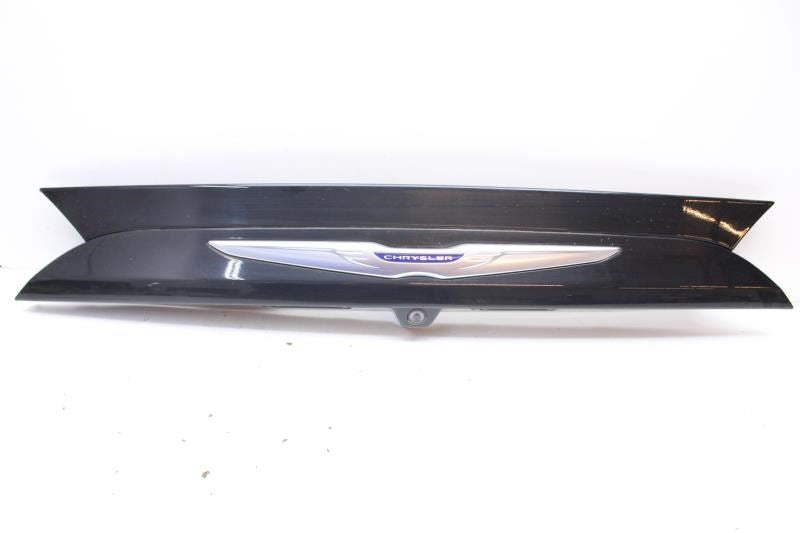 17-24 Chrysler Pacifica Liftgate Applique License Lamp w/ Camera 5RL88AXRAJ OEM - Alshned Auto Parts