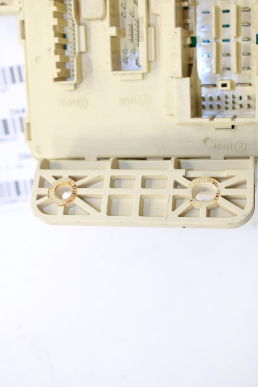19-21 Hyundai Tucson Value 2.0L Cabin Instrument Panel Fuse Relay Junction Block - Alshned Auto Parts