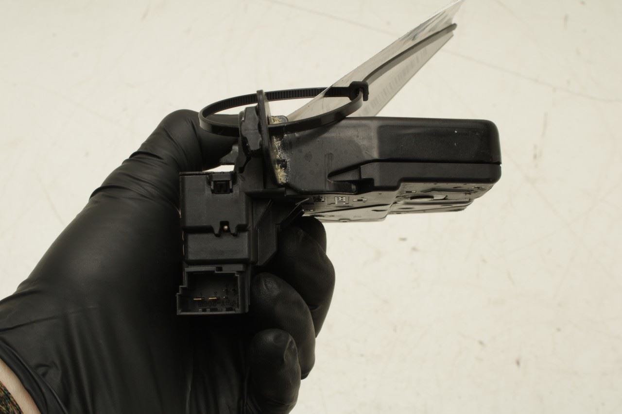 2010-2015 BMW 750Li xDrive Rear Liftgate Lid Lock Latch Actuator 51244878780 OEM - Alshned Auto Parts