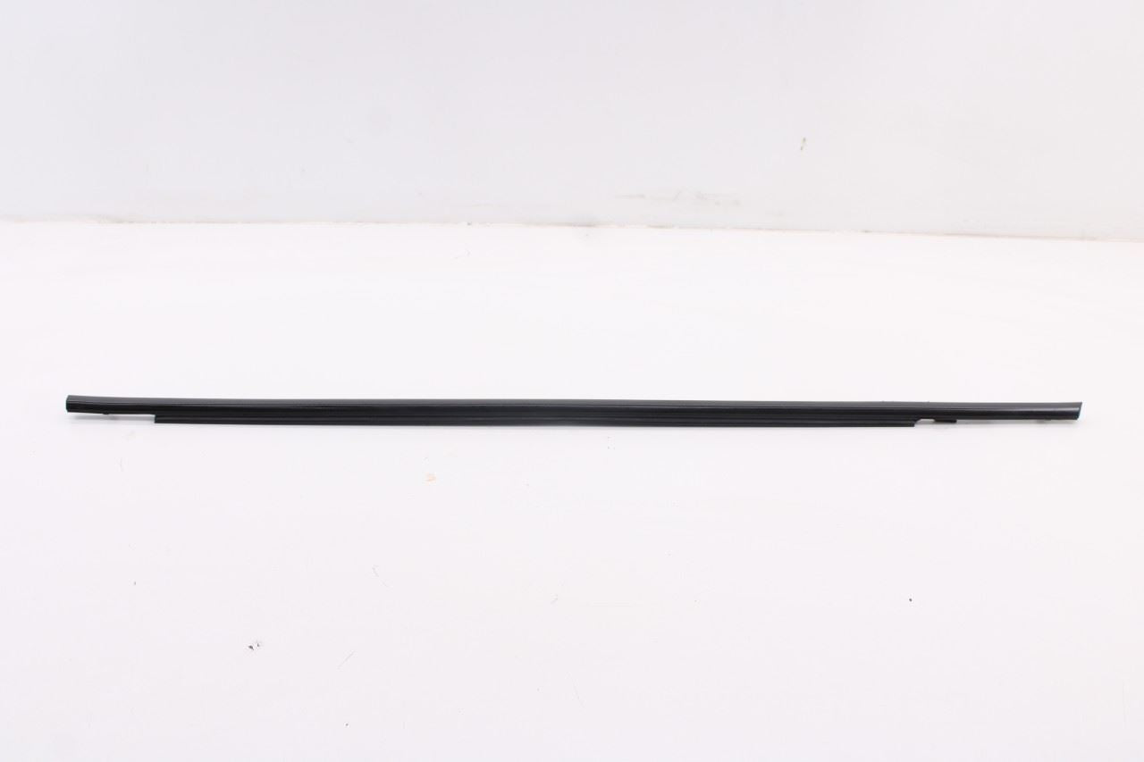 2021-2026 Hyundai Elantra SE Rear Right Door Window Run Channel w/ Weatherstrips8