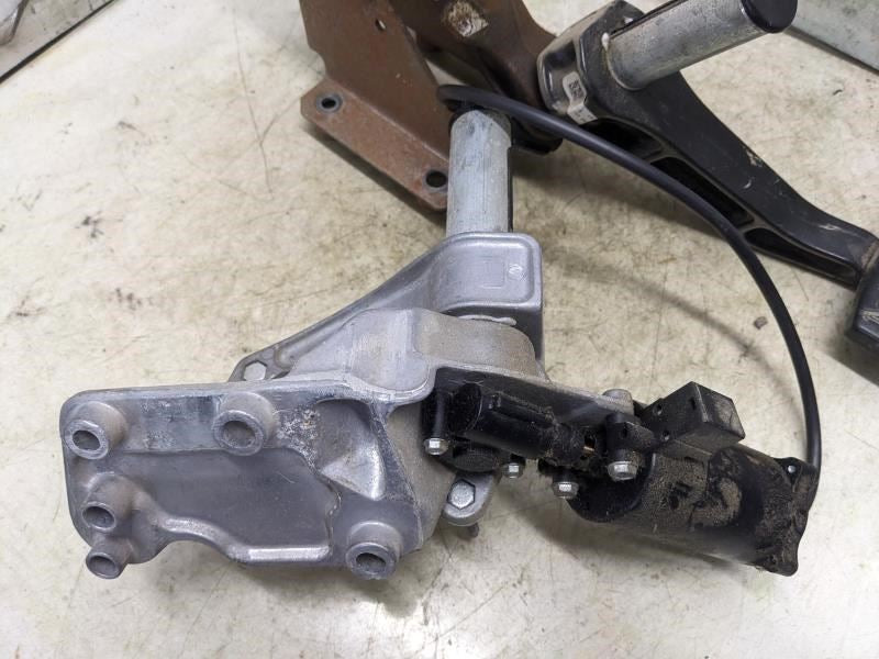 2011-2012 Ford F250SD Adjustable Brake Pedal w/ Bracket BC34-9D823-BA OEM - Alshned Auto Parts
