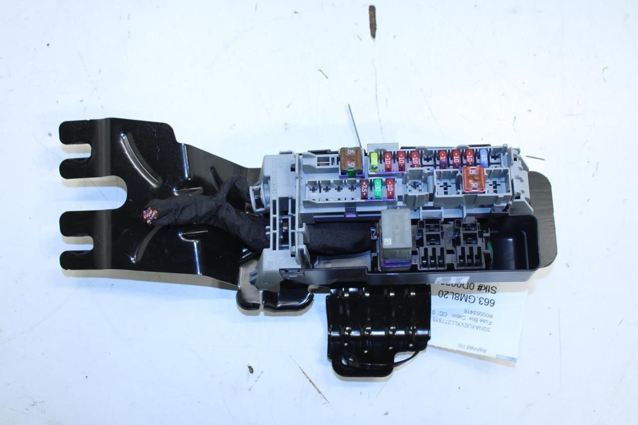 18-24 Chevrolet Equinox Rear Compartment Cabin Fuse Relay Junction Box 22923945 - Alshned Auto Parts