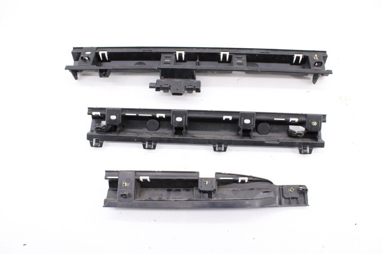 23-25 BMW 430i xDrive Gran Coupe Right Side Rocker Panel Mount Strip Bracket Set - Alshned Auto Parts