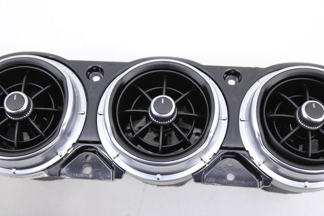 2018-2023 KIA Stinger GT2 AWD Center Dashboard Air Vent Grille 97450-J5000WK OEM - Alshned Auto Parts