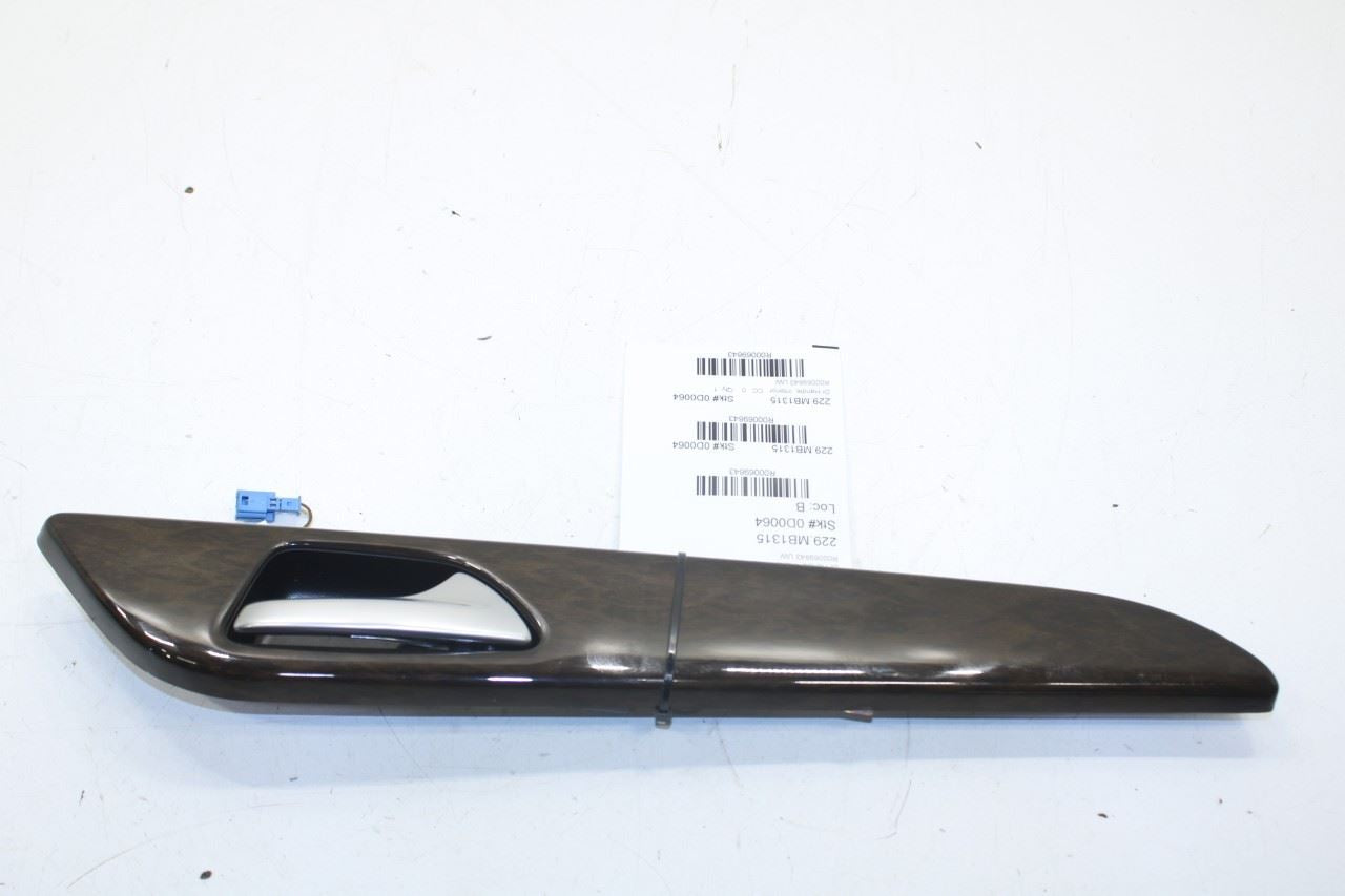 12-15 Mercedes-Benz ML350 Rear Right Door Interior Handle w/ Trim 166-760-06-61 - Alshned Auto Parts