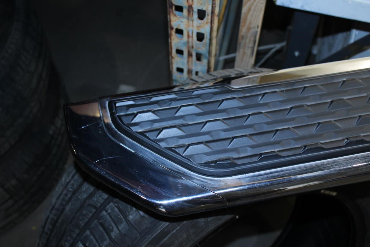 2019-2024 Ram 2500 Crew Cab Right Side Running Step Board 68361680AA OEM *ReaD* - Alshned Auto Parts