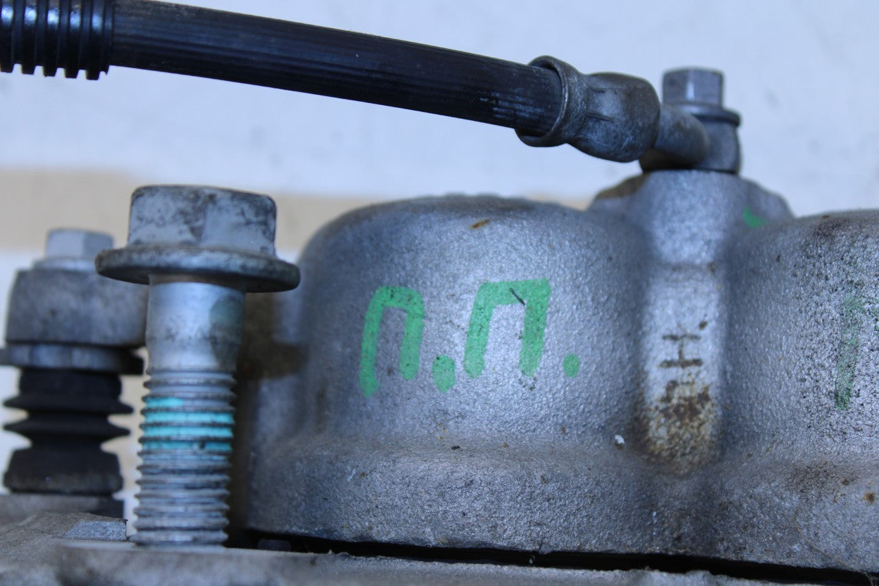 2020-2024 Chevrolet Blazer 2LT Front Right Side Brake Disc Caliper 13542337 OEM - Alshned Auto Parts