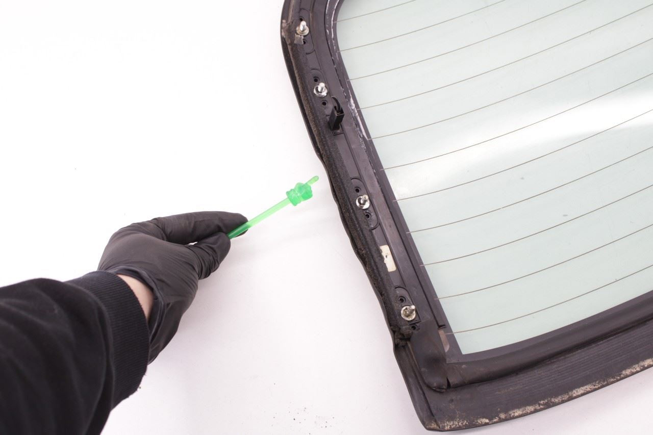 2006-09 Mercedes-Benz CLK 350 Convertible Top Rear Back Glass 2097700173 *ReaD* - Alshned Auto Parts