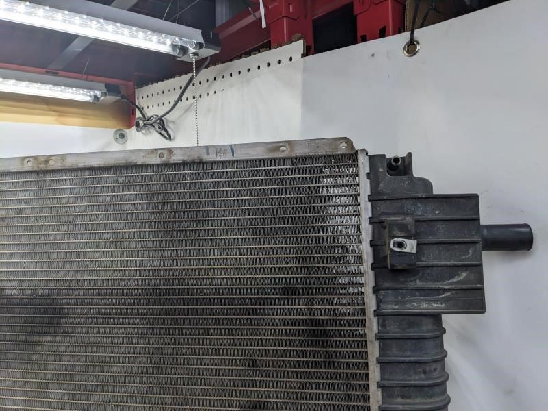 2011-2016 Ford F250 SD 6.2L Engine Cooling Radiator BC34-8005-AC OEM - Alshned Auto Parts