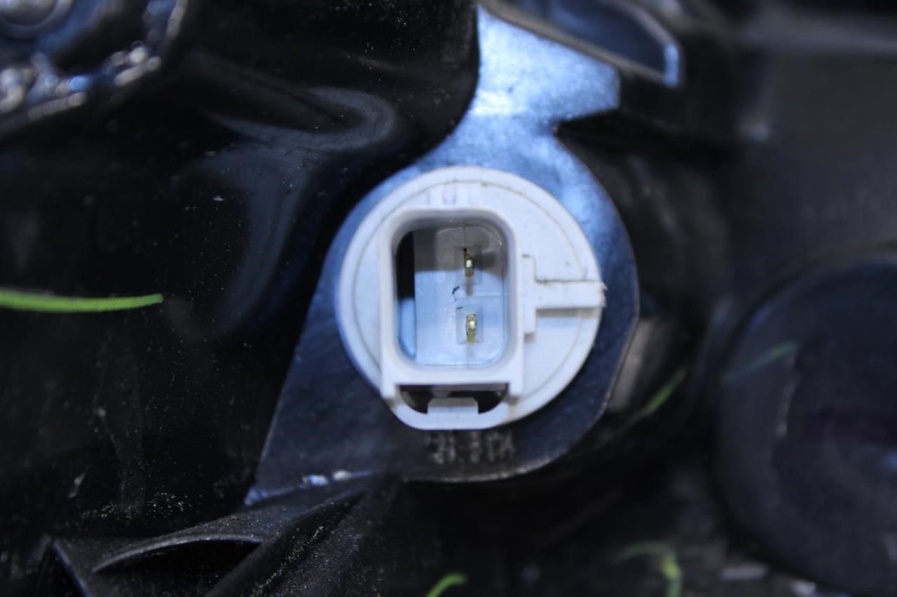 2018-2021 Chevrolet Equinox LT Rear Right Side Tail Light Lamp 84769836 OEM - Alshned Auto Parts