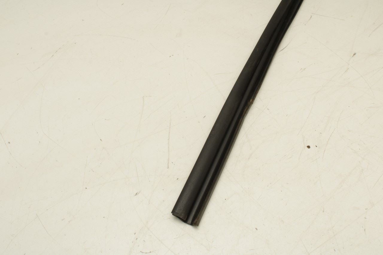 16-20 Kia Optima LX Rear Right Door Run Channel w Belt Weatherstrips 83540-D5000 - Alshned Auto Parts