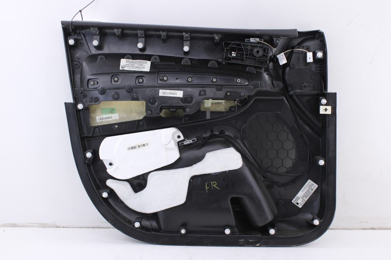 2015-2017 Dodge Durango SXT Front Right Side Door Trim Panel 1GS783X9AI OEM - Alshned Auto Parts