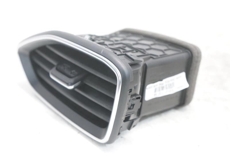 2019-2023 Hyundai Santa Fe Dash Right Outer Air Vent Duct Grille 97490-S2000-VCS3