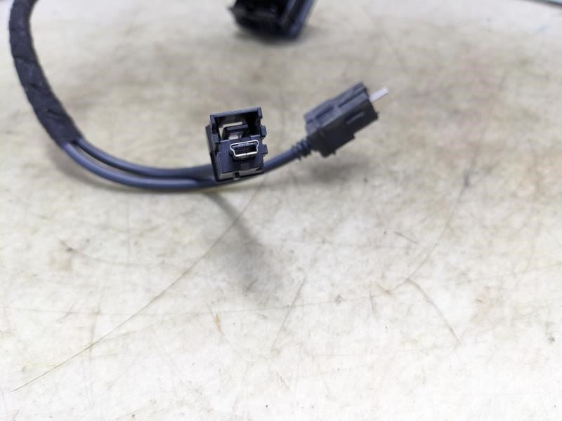 2018-21 Ford Expedition Dual USB Outlet w Cable Wire Harness JL1T-14D202-GA OEM