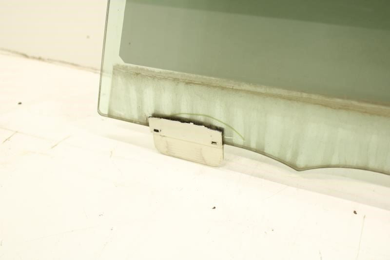 2006-09 Land Rover Range Rover Front Left Driver Door Window Glass LR040921 OEM - Alshned Auto Parts