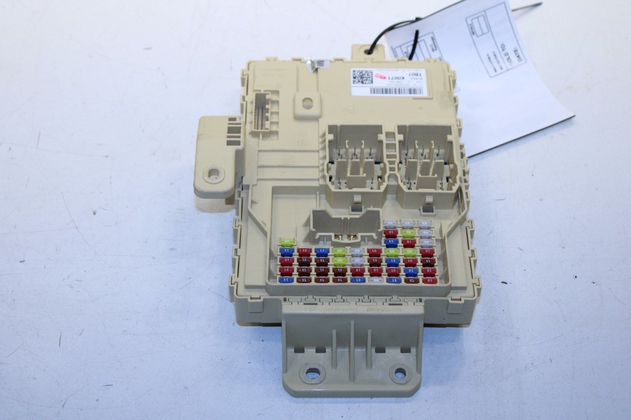 2020-2022 Kia Soul LX 2.0L FWD Cabin Instrument Panel Fuse Relay Junction Block - Alshned Auto Parts