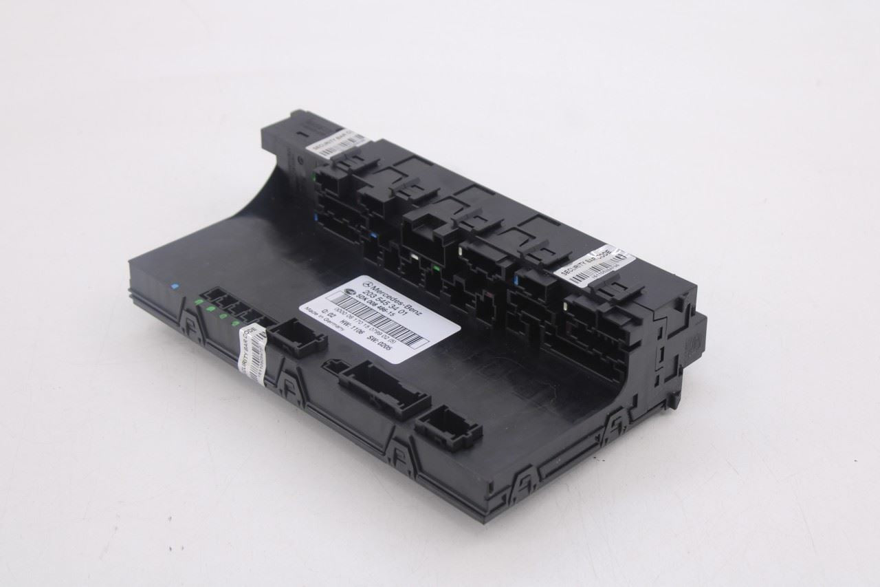 06-09 Mercedes-Benz CLK 350 RWD Rear Trunk SAM Module Fuse Relay Junction Block8