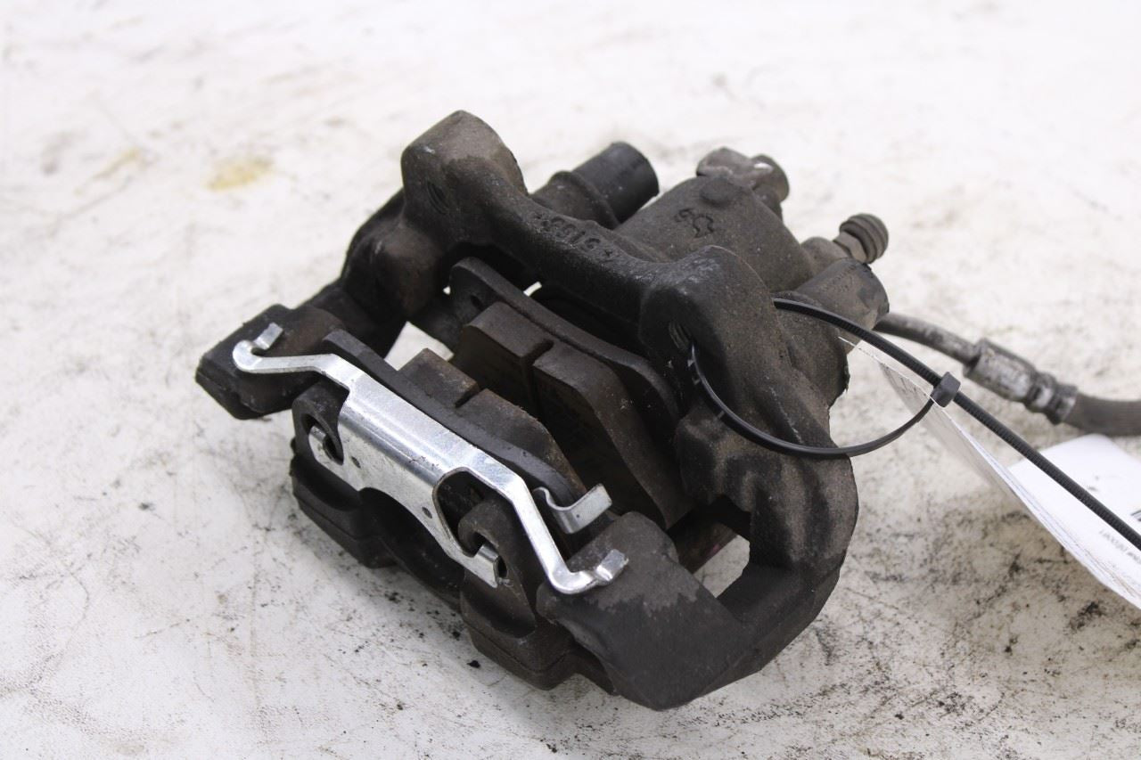2011-20 Dodge Durango SXT 3.6L AWD Rear Passenger Right Side Brake Disc Caliper11