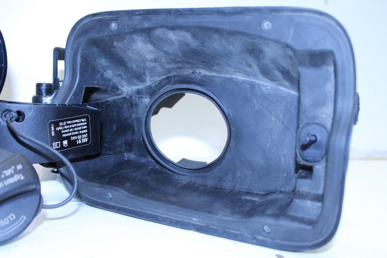 2015-2016 BMW 435i Gran Coupe xDrive Fuel Tank Filler Housing Door Lid Cover - Alshned Auto Parts