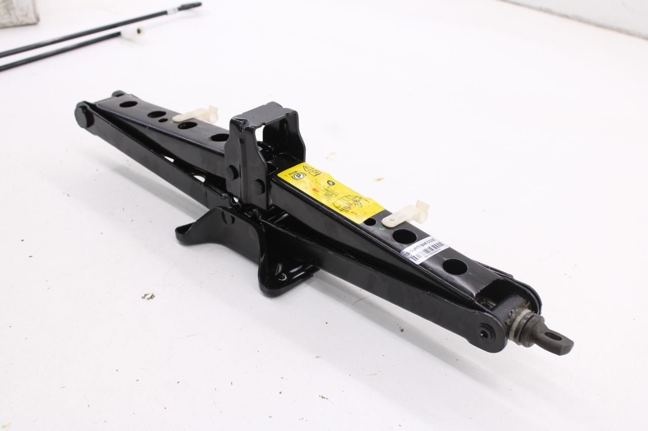 2002-12 Land Rover Range Rover HSE 5.0L Scissor Lifting Jack and Lever LR029584 - Alshned Auto Parts