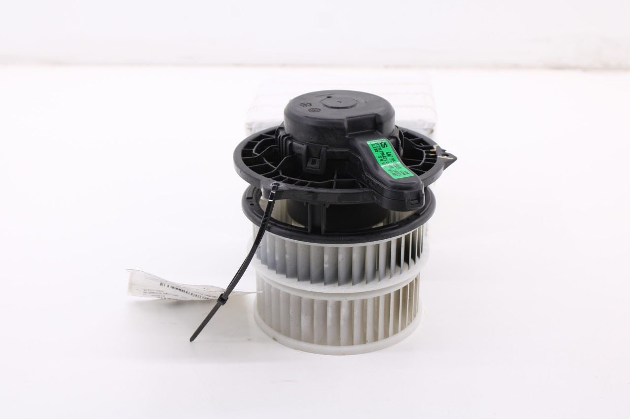 2021-2025 Hyundai Elantra SE 2.0L HVAC AC Blower Fan Motor 97113-AAAB0 OEM *ReaD0