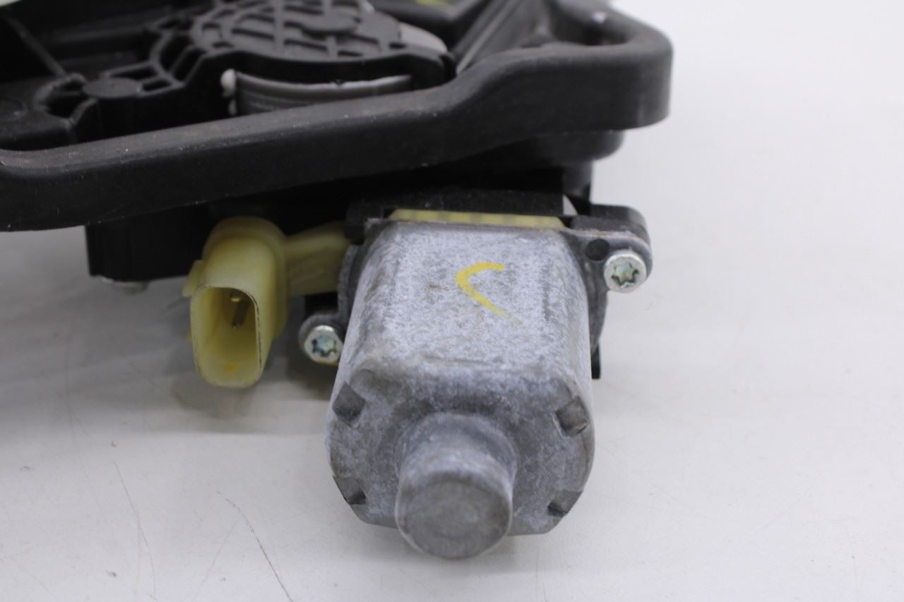 19-21 Hyundai Veloster Front Right Passenger Side Door Window Regulator w/ Motor10