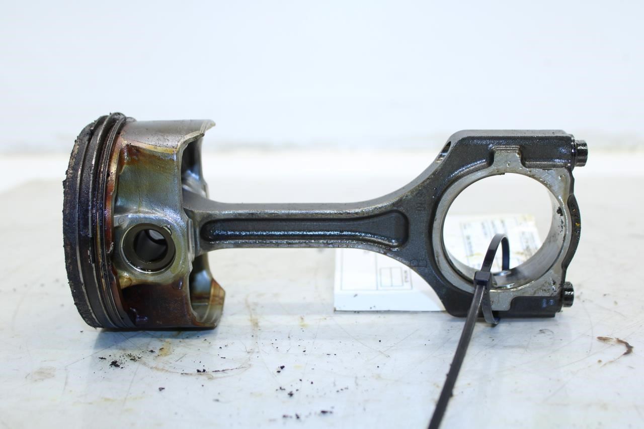 19-20 Hyundai Santa Fe 2.4L Engine Piston w/ Connecting Rod No4 23510-2GGC0 OEM - Alshned Auto Parts