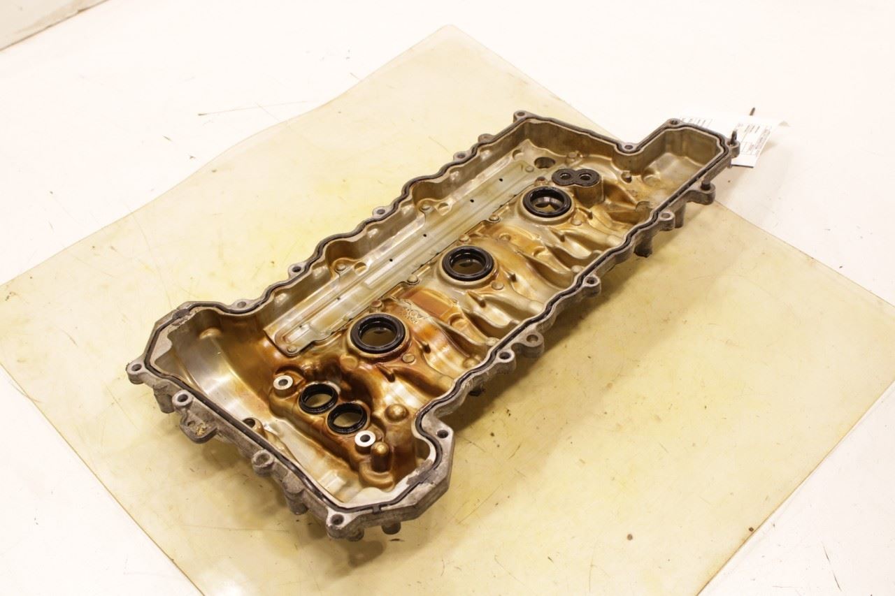 17-23 GMC Acadia SLT-1 3.6L Right Side Engine Cylinder Head Valve Cover 12649898 - Alshned Auto Parts