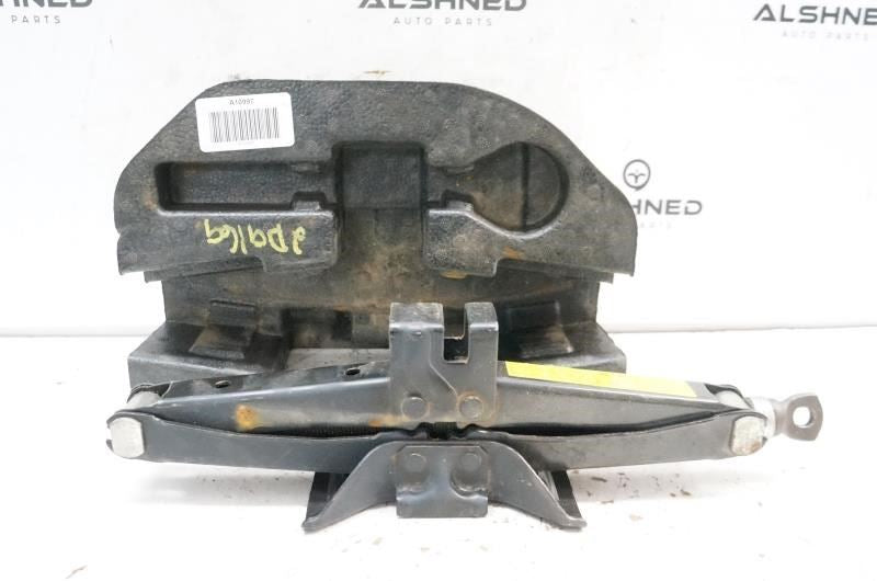 2008-2016 Hyundai Genesis Coupe Lift Jack with Foam Holder 09149-2M100 OEM - Alshned Auto Parts