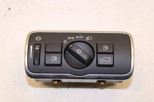 2015-16 Volvo S60 T5 Premier Front Dashboard Left Side Headlight Control Switch