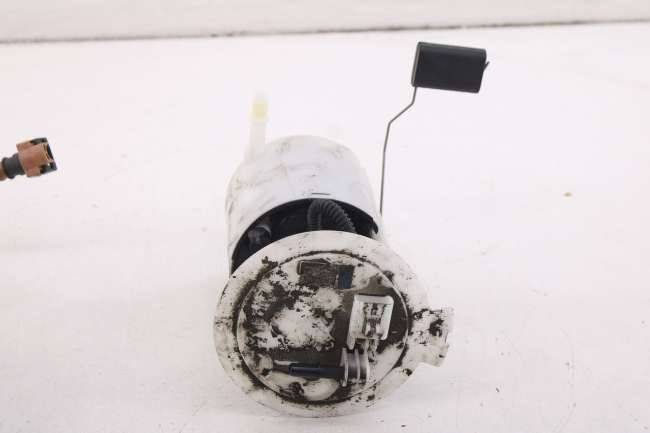 16-21 Jeep Grand Cherokee Laredo X 3.6L 4x4 In Tank RH and LH Fuel Pump Assembly3