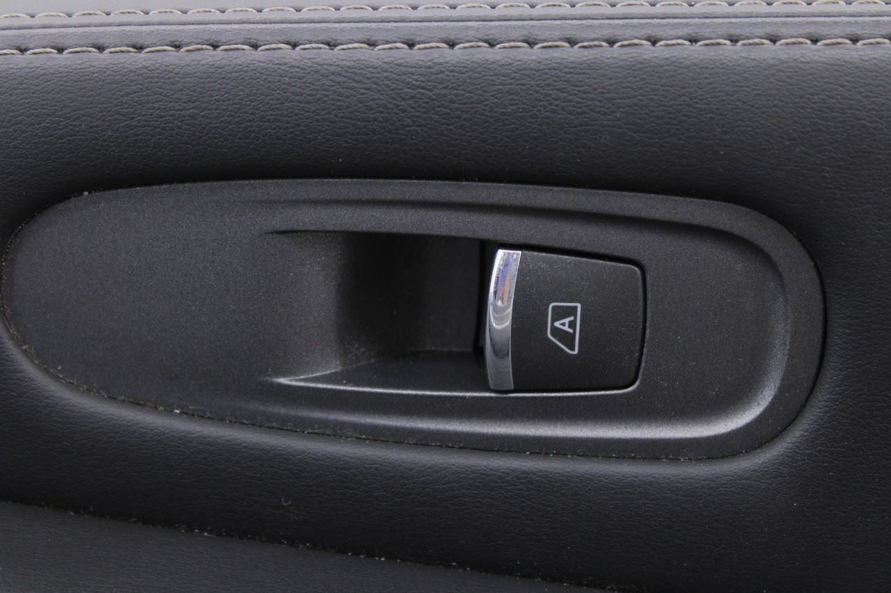 16-20 Infiniti QX60 Rear Left Driver Side Door Trim Panel 829A1-9NF0A OEM *ReaD*13