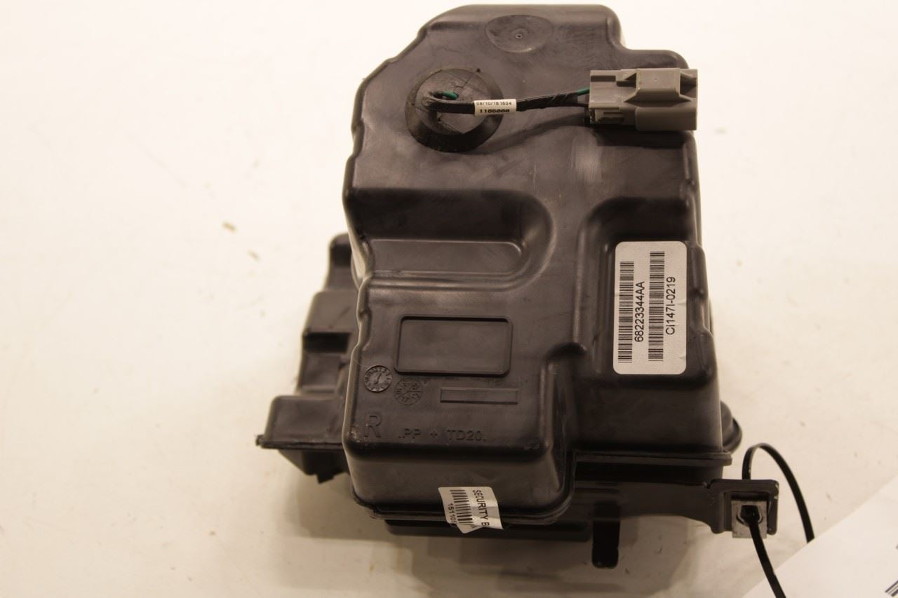 15-18 Jeep Wrangler Sport 2dr Front Right Side Housing Audio Speaker 68223344AA - Alshned Auto Parts