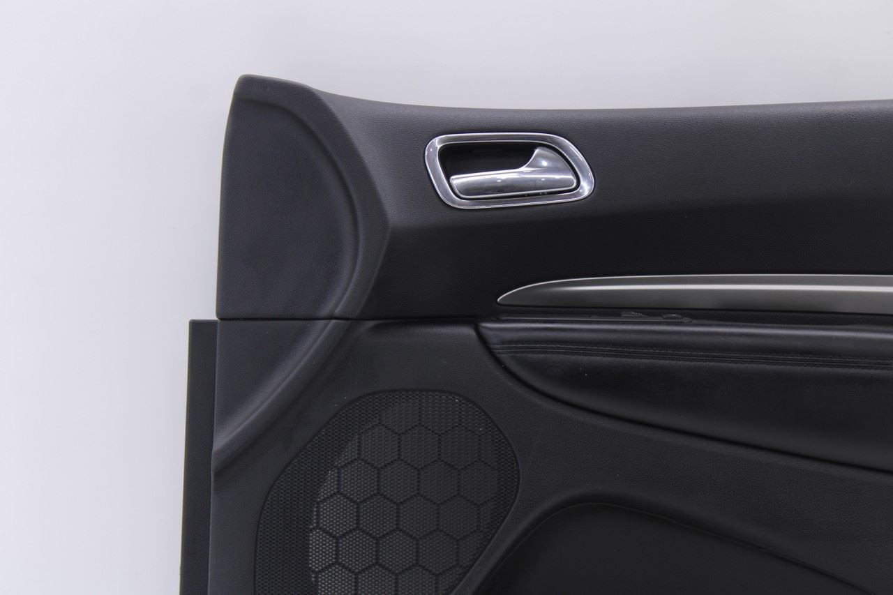 2015-2018 Dodge Durango SXT Front Right Side Door Trim Panel 6CV782X9AB OEM2