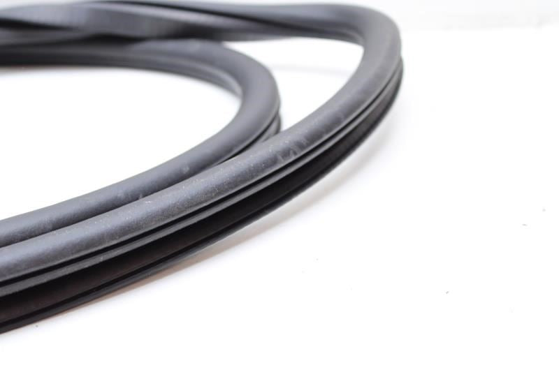 2019-2023 Jeep Cherokee Rear Right Door Weatherstrip On Body 05056309AA OEM - Alshned Auto Parts