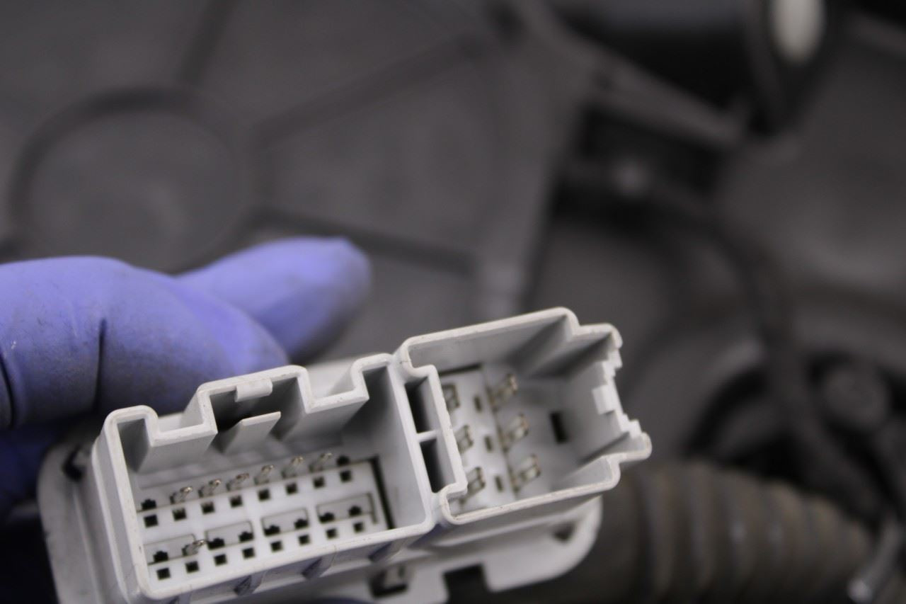 2011-22 Jeep Grand Cherokee Summit RR LH Door Window Regulator w/ Carrier Plate - Alshned Auto Parts