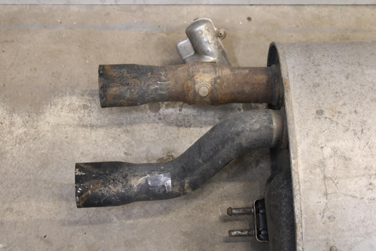 2021-2023 Kia Stinger GT1 3.3L AWD Rear Right Exhaust System Muffler 28711-J5900 - Alshned Auto Parts