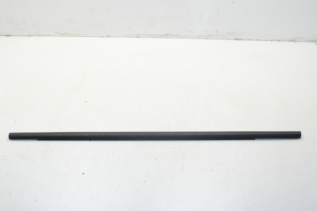 2014-2023 Jeep Cherokee Rear Right Door Run Channel w/ Belt Molding Weatherstrip - Alshned Auto Parts