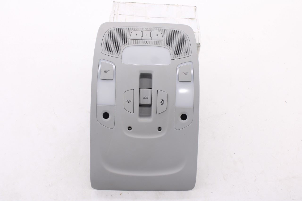 12-17 Audi A7 Premium Front and Rear Overhead Console Dome Light Lamp 4G0947135E15