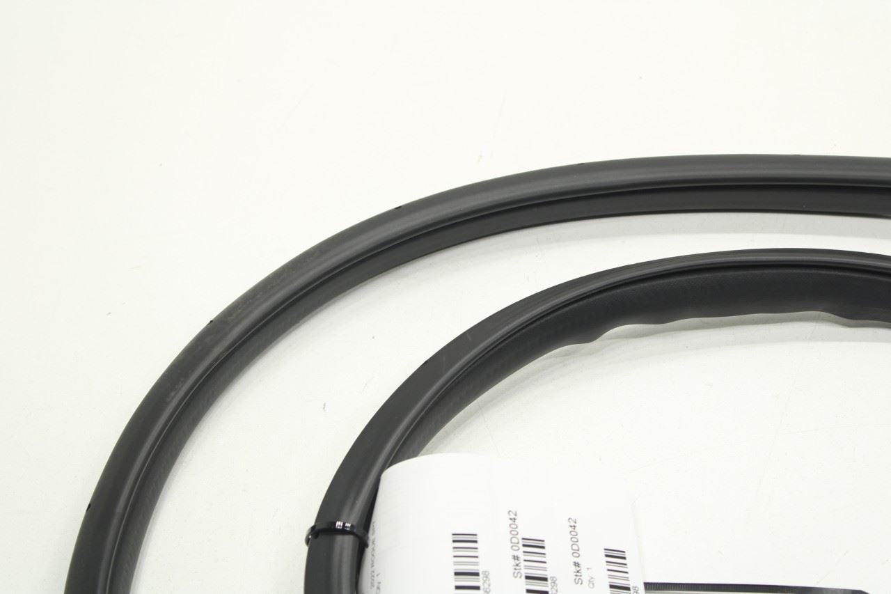 17-22 Nissan Rogue Sport SL AWD Rear Right Door Weatherstrip On Body 76923-6MA0A - Alshned Auto Parts